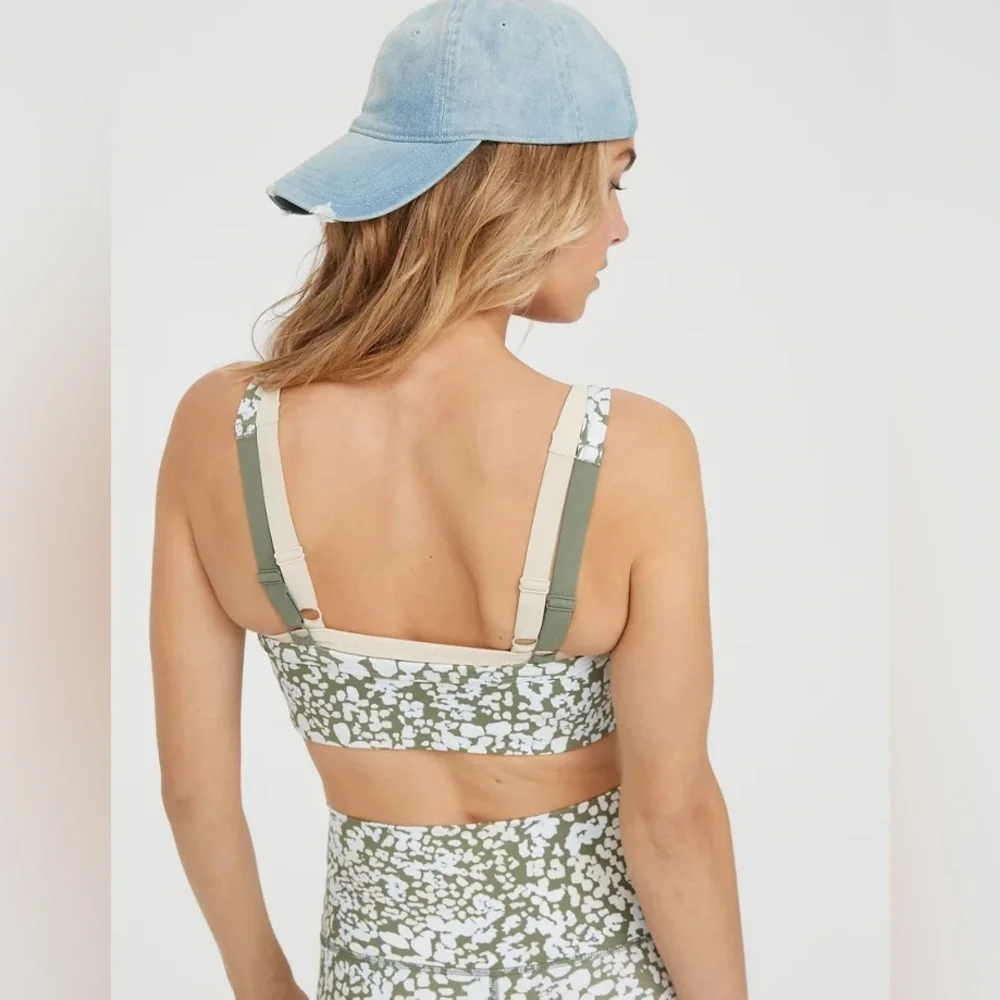 Offline by aerie printed square neck sports bra in Olive Fun